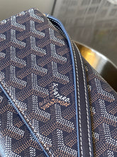 Load image into Gallery viewer, Goyard Varenne  Continental Wallet
