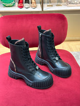 Load image into Gallery viewer, Louis Vuitton Ruby Flat Ranger Boots

