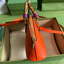 Load image into Gallery viewer, Gucci  Diana Mini Tote Bag

