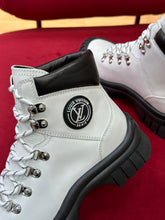 Load image into Gallery viewer, Louis Vuitton Ruby Flat Ranger Boots
