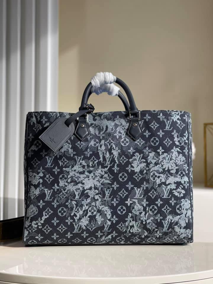 Louis Vuitton Grand Sac Bag - LUXURY KLOZETT