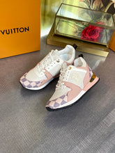 Load image into Gallery viewer, Louis Vuitton Run a way Sneakers
