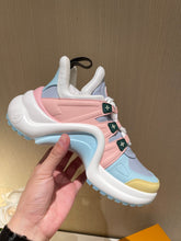Load image into Gallery viewer, Louis Vuitton Archlight Sneaker
