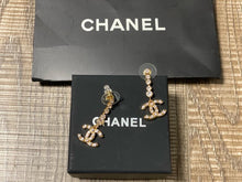 Load image into Gallery viewer, Chanel Earrings - LUXURY KLOZETT
