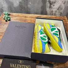 Load image into Gallery viewer, Valentino Netrunner Sneakers
