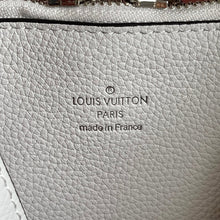 Load image into Gallery viewer, Louis Vuitton Muria Bucket Bag
