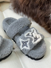 Load image into Gallery viewer, Louis Vuitton Paseo Flat Comfort  Mule
