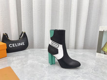 Load image into Gallery viewer, Louis Vuitton Silhouette Boots

