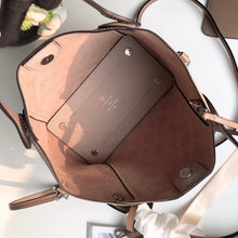 Load image into Gallery viewer, Louis Vuitton Hina PM Bag - LUXURY KLOZETT
