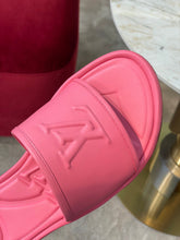 Load image into Gallery viewer, Louis Vuitton Magnetic Flat Mule
