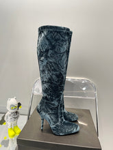 Load image into Gallery viewer, YSL  Talia Boots In Velvet
