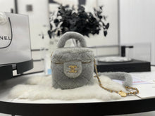 Load image into Gallery viewer, Chanel Small Vanity  Bag

