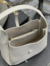 Load image into Gallery viewer, YSL LE 5 À 7 SOFT SMALL HOBO BAG IN SMOOTH LEATHER
