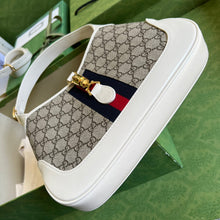 Load image into Gallery viewer, Gucci Jackie 1961 Small Shoulder Bag
