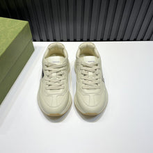 Load image into Gallery viewer, Gucci Rhyton Sneakers  With 25
