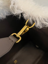 Load image into Gallery viewer, Fendi Sunshine Shopper Large Bag

