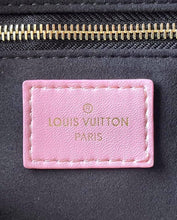 Load image into Gallery viewer, Louis Vuitton Petite Malle Souple Bag
