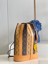 Load image into Gallery viewer, Louis Vuitton Randonee Messenger

