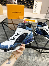 Load image into Gallery viewer, Louis Vuitton Trainer 2 Sneakers
