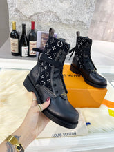 Load image into Gallery viewer, Louis Vuitton Metropolis Flat Ranger Boots
