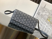 Load image into Gallery viewer, Goyard Varenne  Continental Wallet
