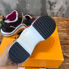 Load image into Gallery viewer, Louis Vuitton Archlight Flat Sandals
