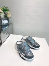 Load image into Gallery viewer, Christian Dior D Wander Sneakers
