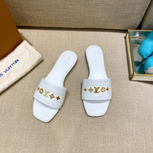Load image into Gallery viewer, Louis Vuitton Revival Mule
