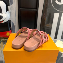 Load image into Gallery viewer, Louis Vuitton Bom Dia Flat Mule
