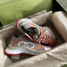 Load image into Gallery viewer, Gucci Women Run Sneakers
