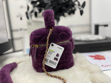 Load image into Gallery viewer, Chanel Small Vanity  Bag
