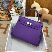 Load image into Gallery viewer, Hermes Birkin Bag
