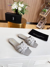 Load image into Gallery viewer, YSL Tribute Flat Mule
