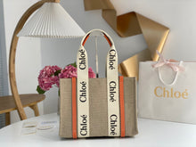 Load image into Gallery viewer, Chloe Medium Woody Bag
