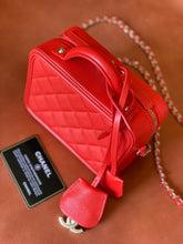 Load image into Gallery viewer, Chanel Caivar Filigree Vanity  Bag
