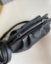 Load image into Gallery viewer, Louis Vuitton Scala Mini Pouch Bag
