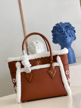 Load image into Gallery viewer, Louis Vuitton On My Side PM Bag

