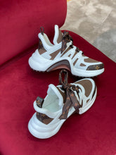 Load image into Gallery viewer, Louis Vuitton Archlight Sneaker

