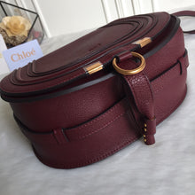 Load image into Gallery viewer, Chloe Marcie Small Saddle  Bag

