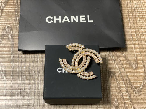 Chanel Earrings - LUXURY KLOZETT