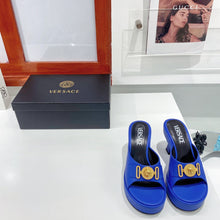 Load image into Gallery viewer, Versace  Medusa Biggie Mule
