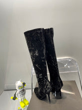 Load image into Gallery viewer, YSL  Talia Boots In Velvet
