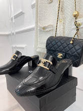 Load image into Gallery viewer, Chanel Sandals
