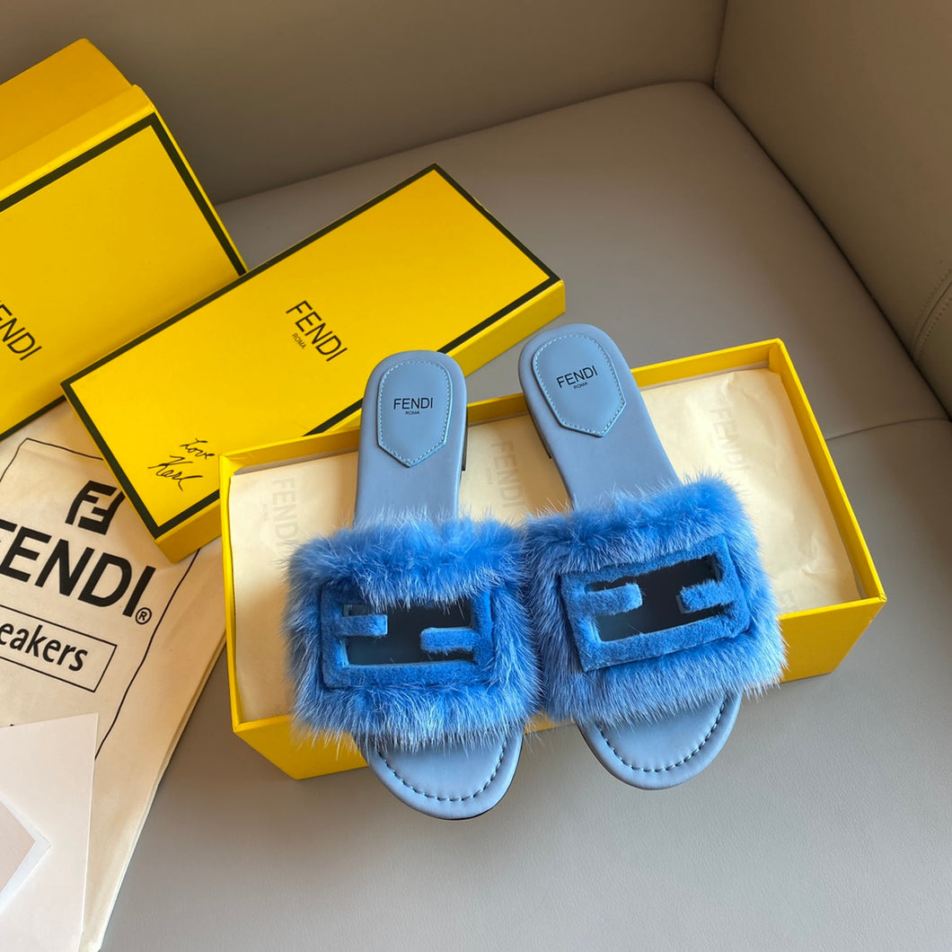 Fendi Signature Slides