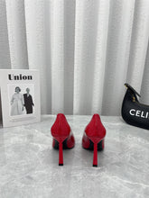 Load image into Gallery viewer, Versace  La Medusa Naplak Pumps
