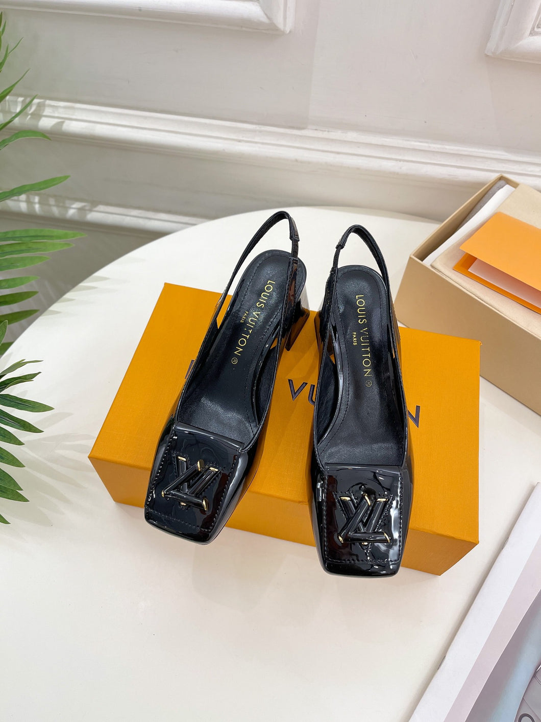 Louis Vuitton Shake Slingback Pump