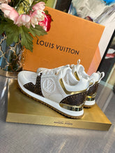 Load image into Gallery viewer, Louis Vuitton Run a way Sneakers
