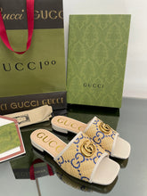 Load image into Gallery viewer, Gucci GG Raffia Effect Slide
