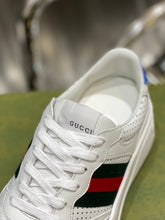 Load image into Gallery viewer, Gucci  Sneakers With Web
