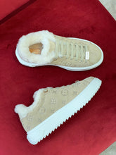 Load image into Gallery viewer, Louis Vuitton Time Out Sneakers
